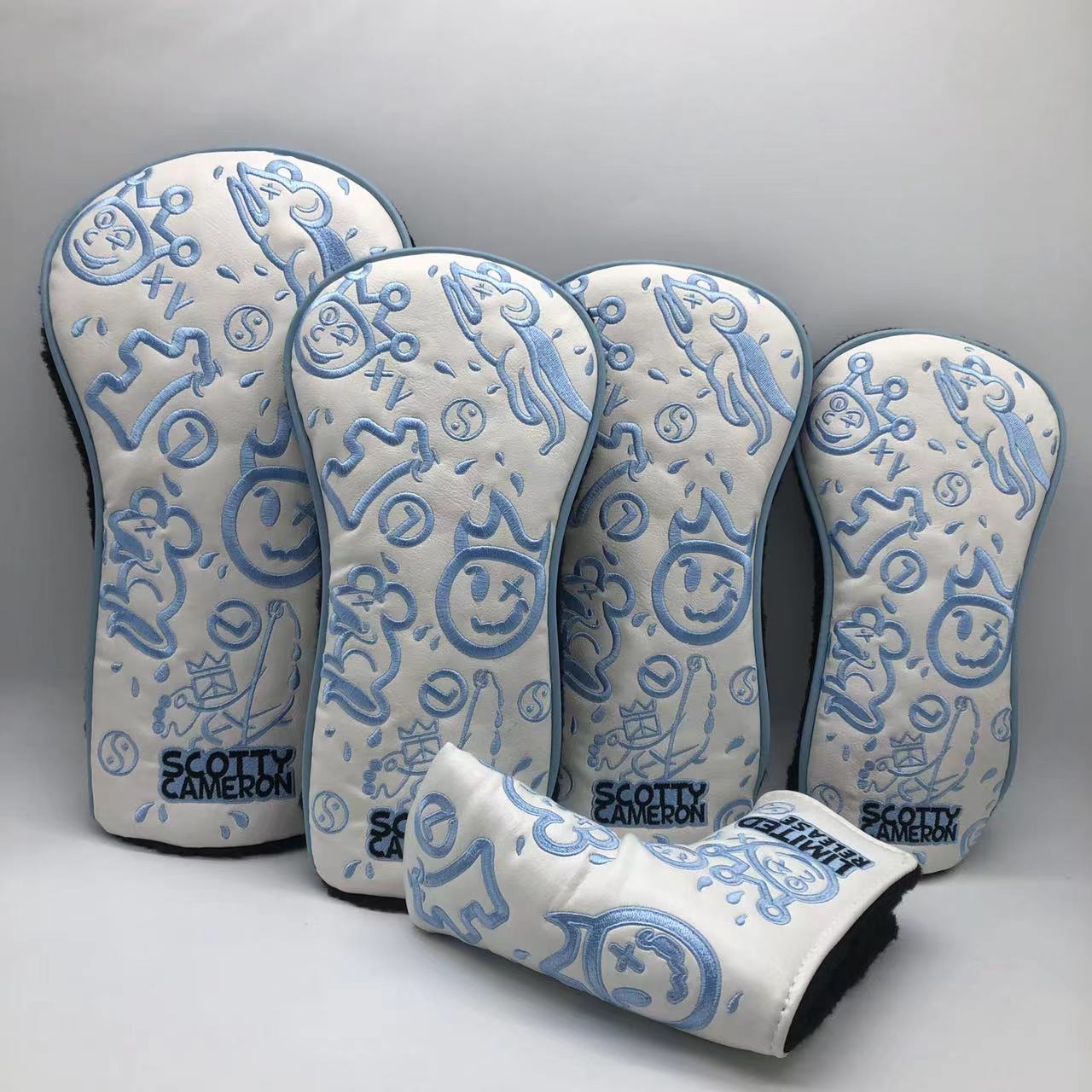 media.product.imagealternatetextformat