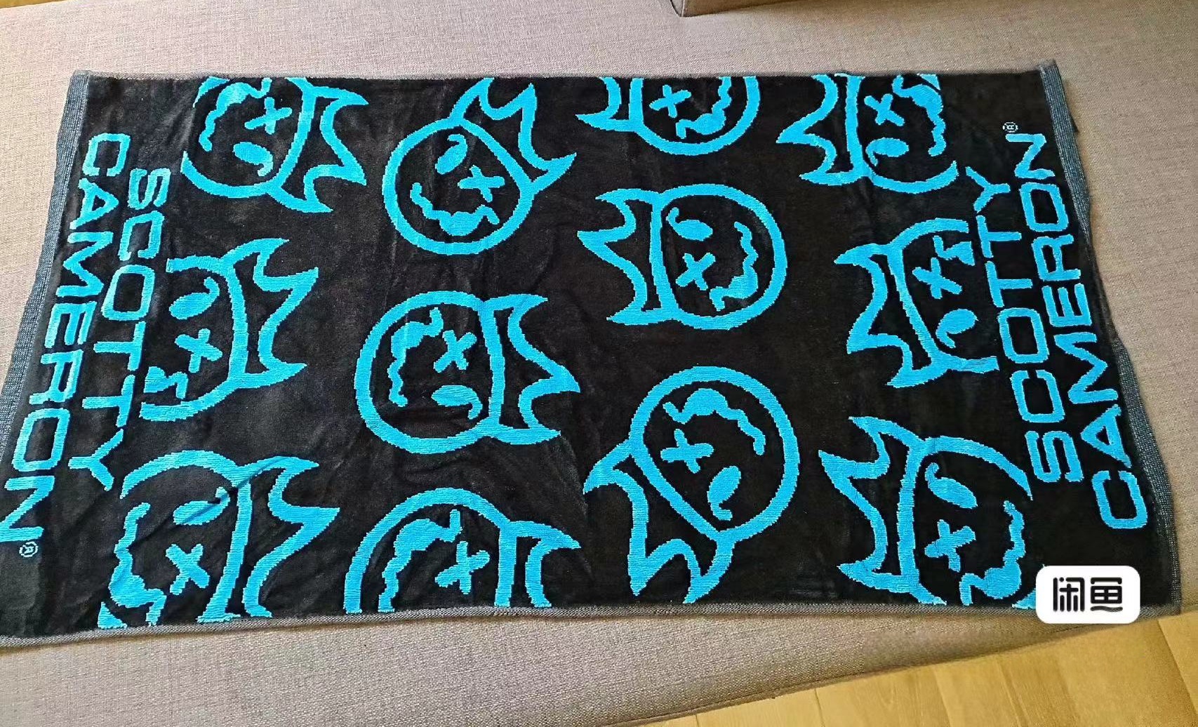 media.product.imagealternatetextformat