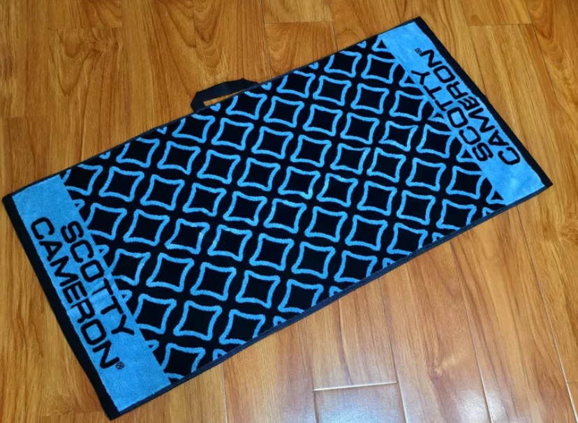 media.product.imagealternatetextformat