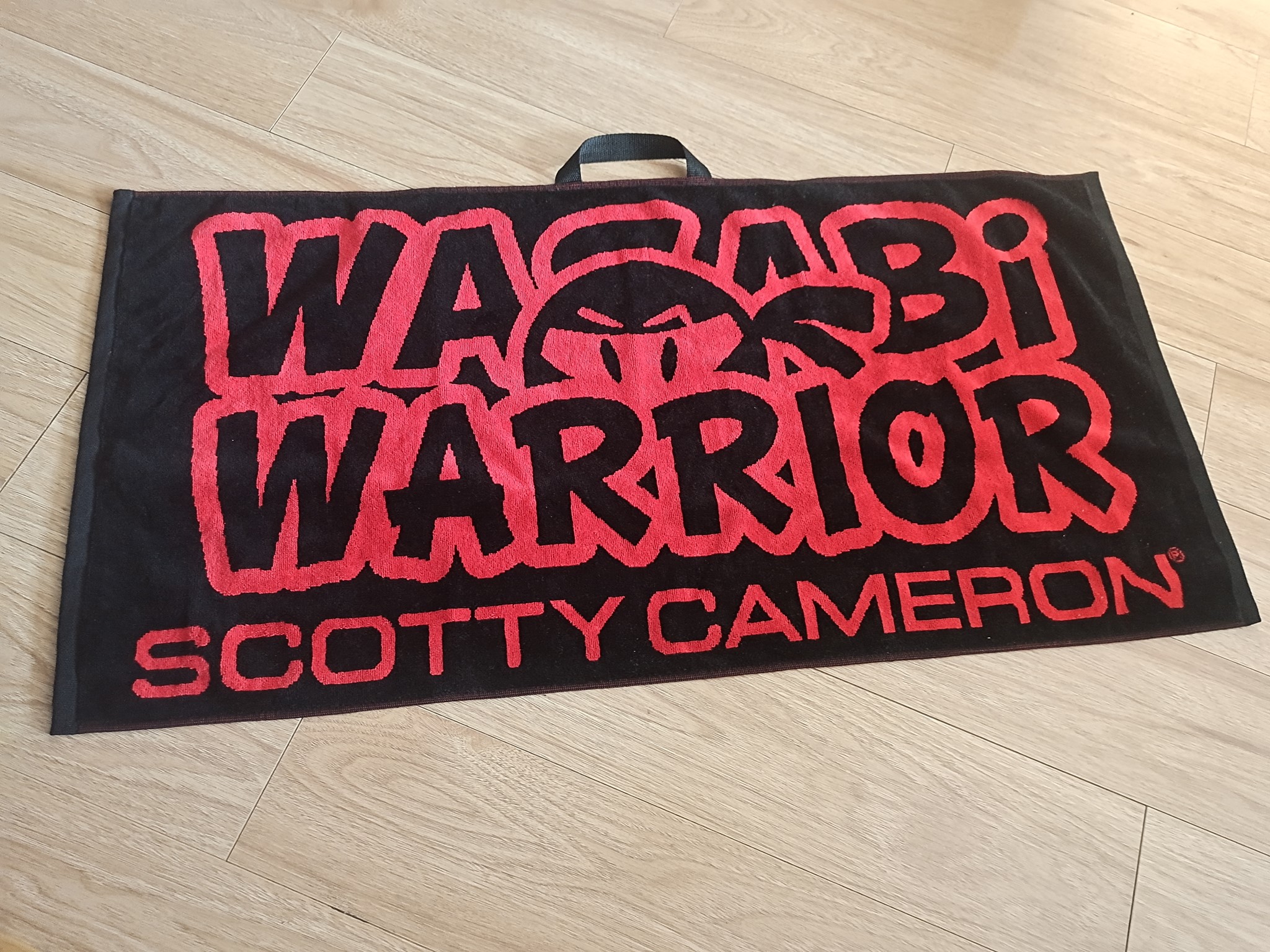 media.product.imagealternatetextformat