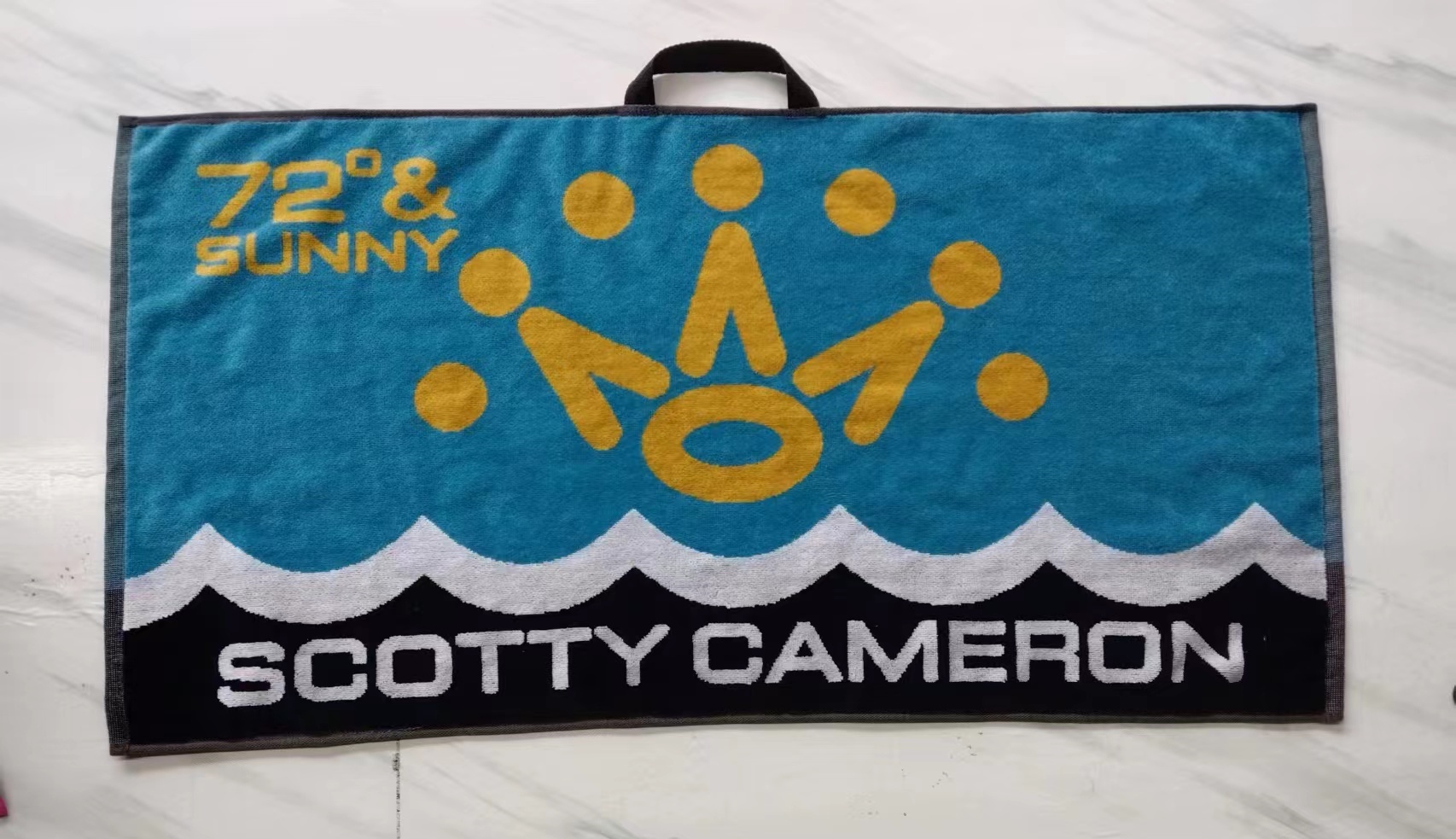 media.product.imagealternatetextformat