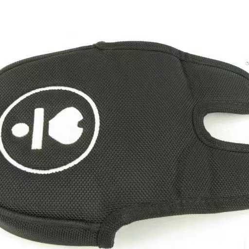 media.product.imagealternatetextformat