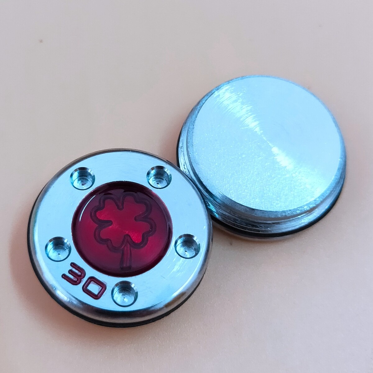 media.product.imagealternatetextformat