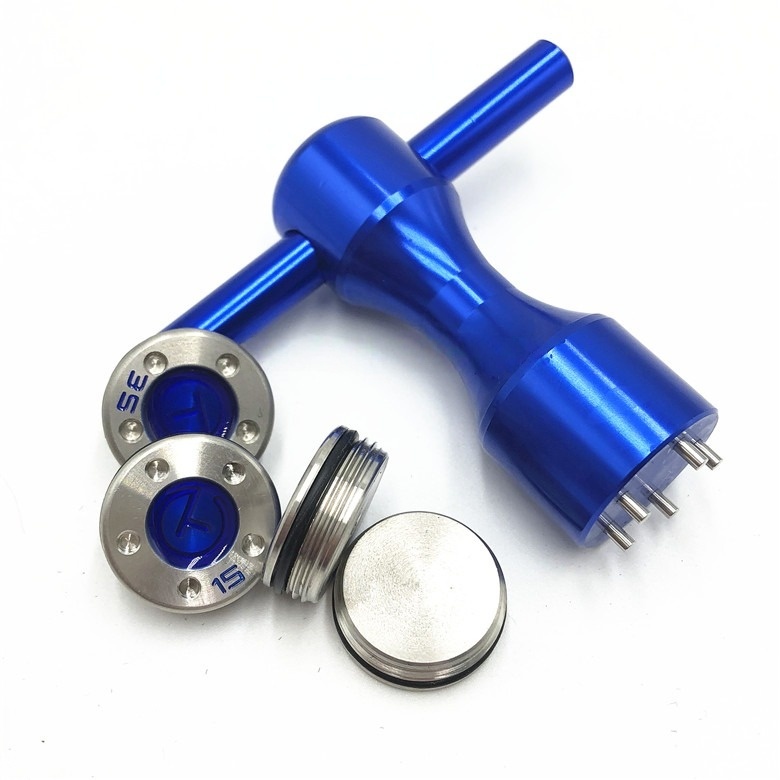 media.product.imagealternatetextformat