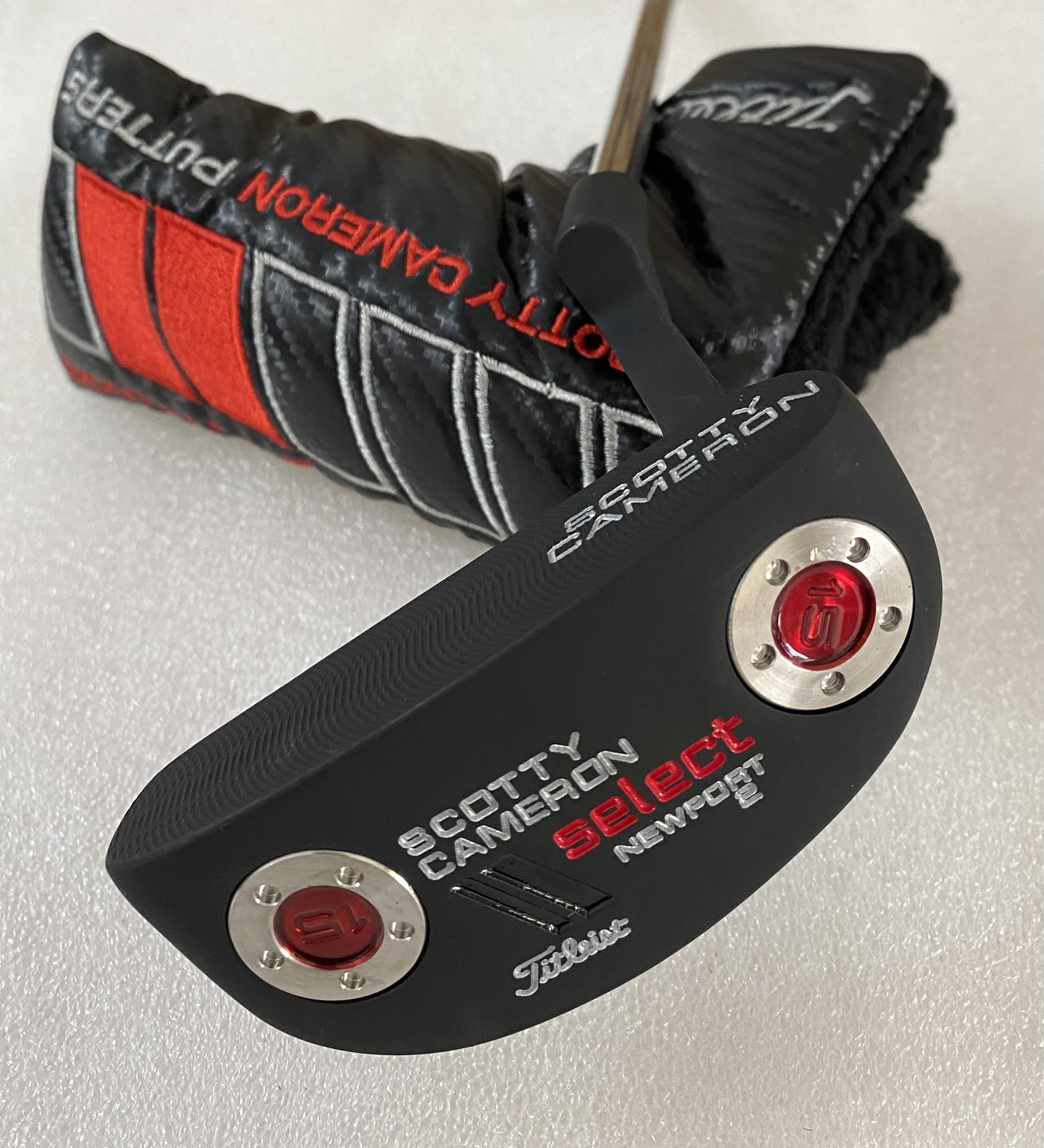 media.product.imagealternatetextformat