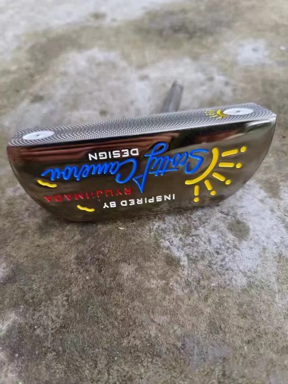 media.product.imagealternatetextformat