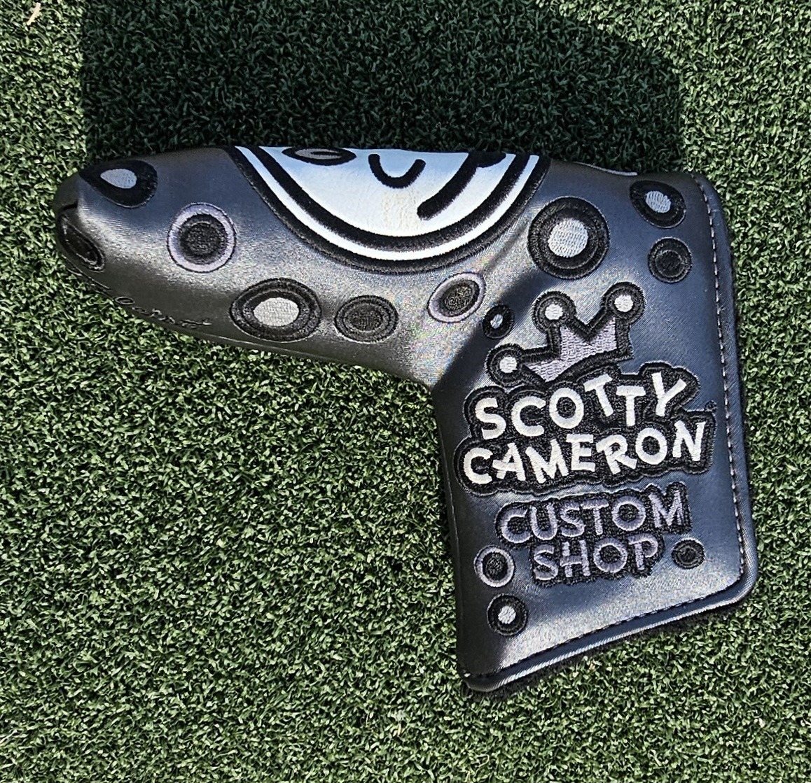 media.product.imagealternatetextformat