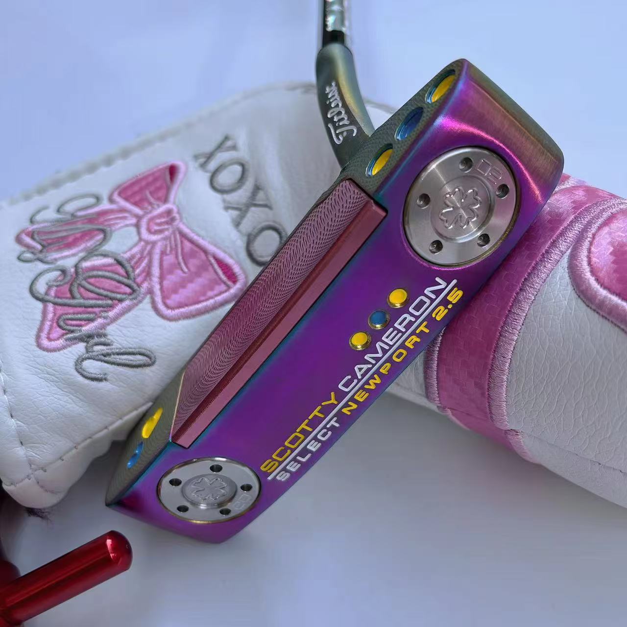 media.product.imagealternatetextformat