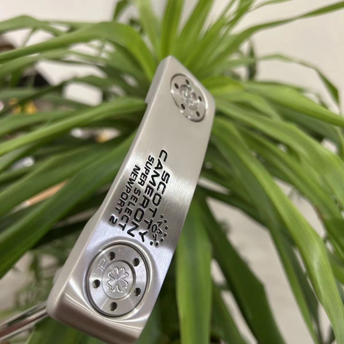 Bild von 2025 Scotty Cameron Super select Newport 2  StudioStyle Custom Golf putter With cover