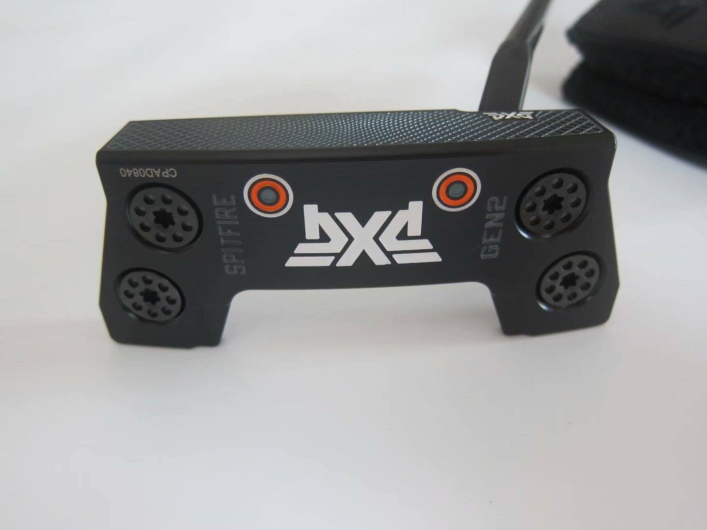 media.product.imagealternatetextformat