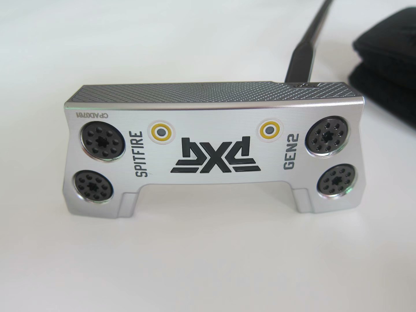 media.product.imagealternatetextformat