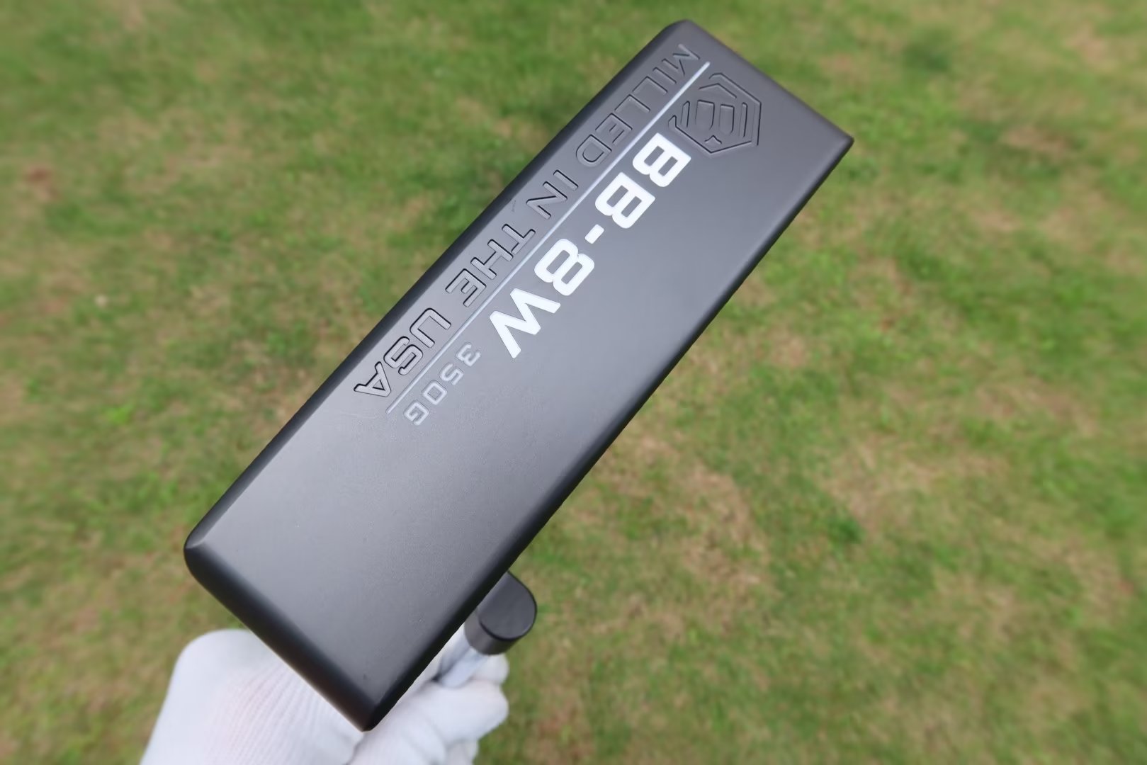 media.product.imagealternatetextformat