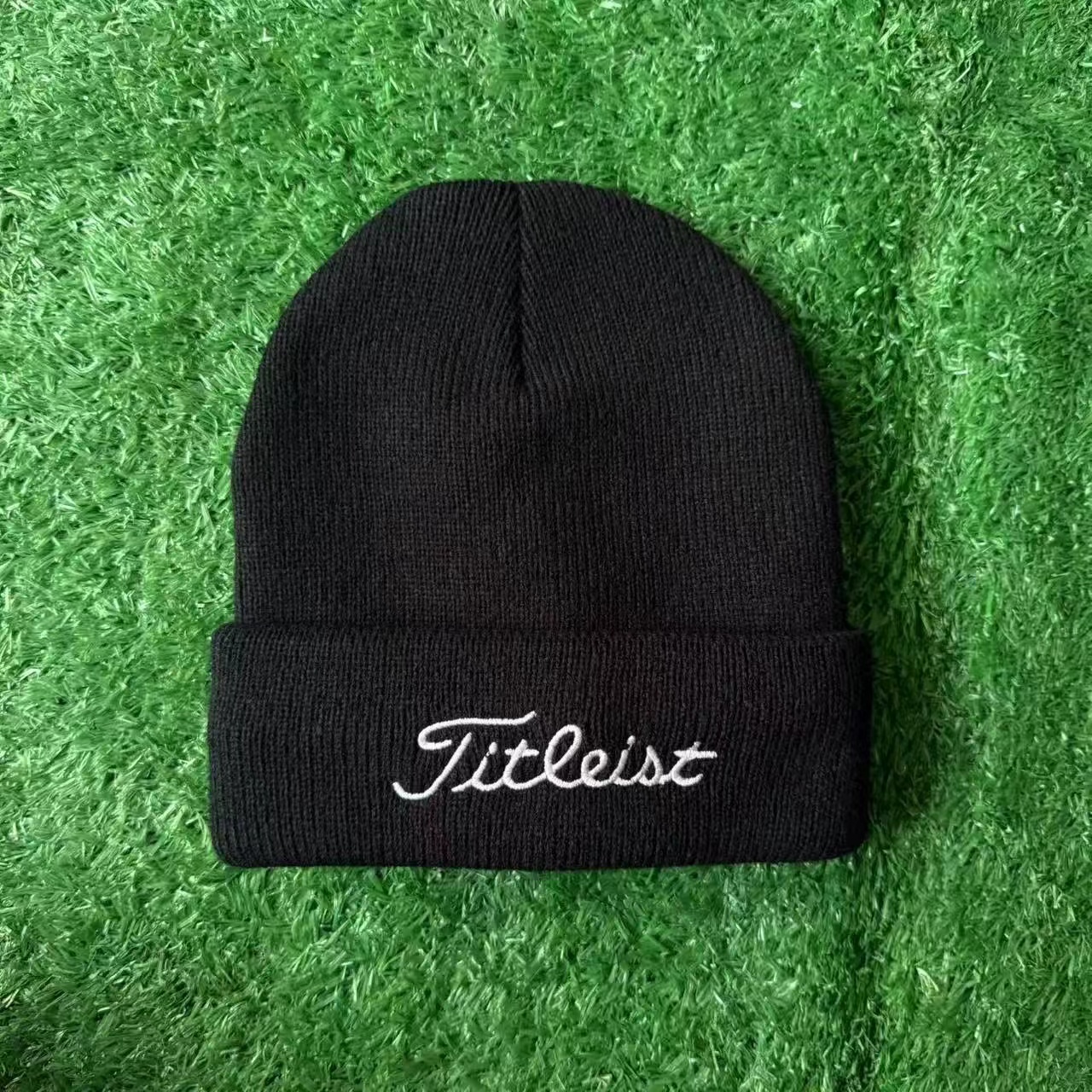 media.product.imagealternatetextformat