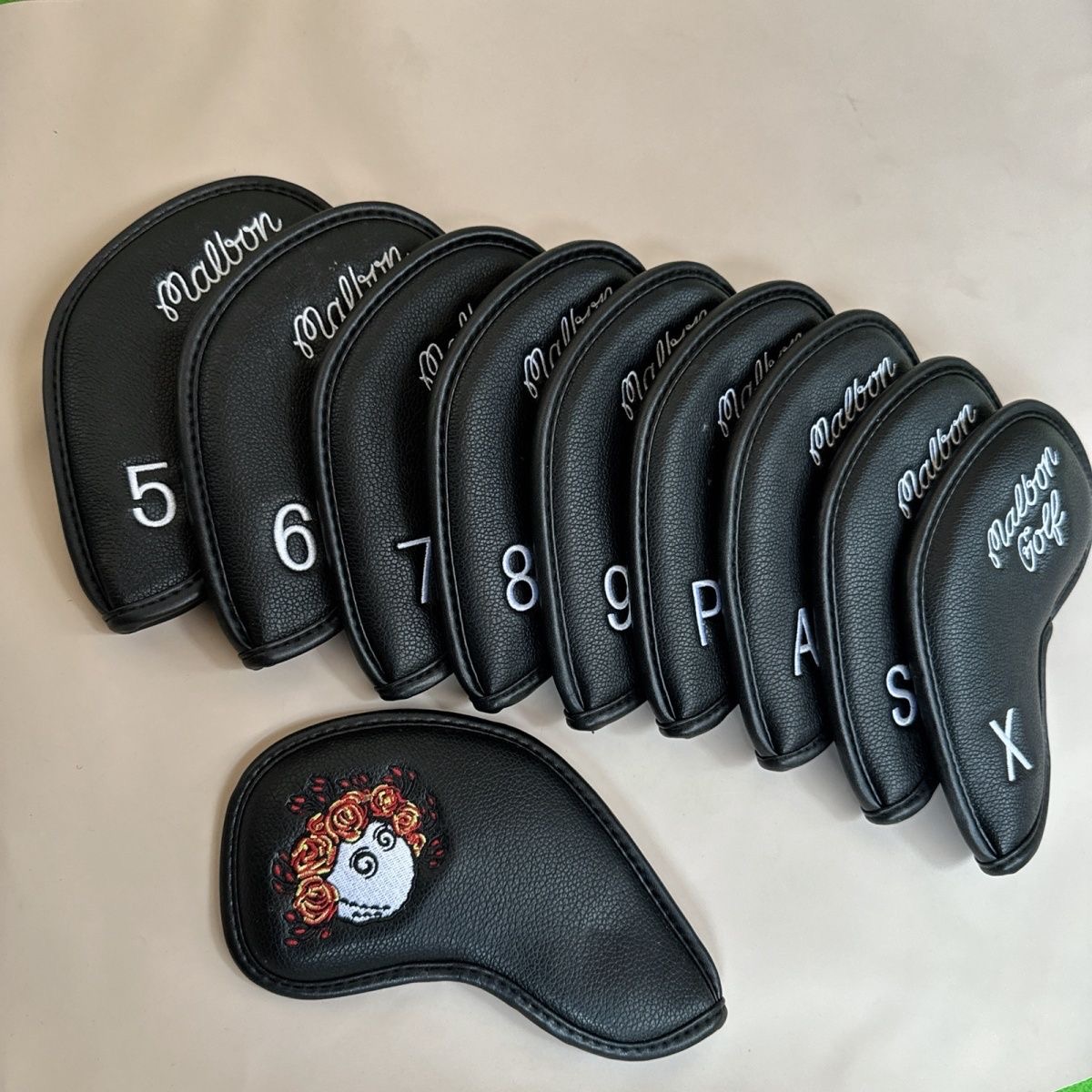 media.product.imagealternatetextformat